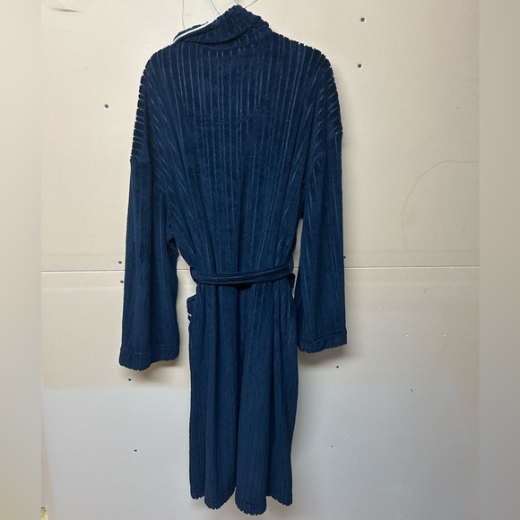 2/$75💥- ROBE | Men’s Majestic International Robe size L-XL - Picture 3 of 4